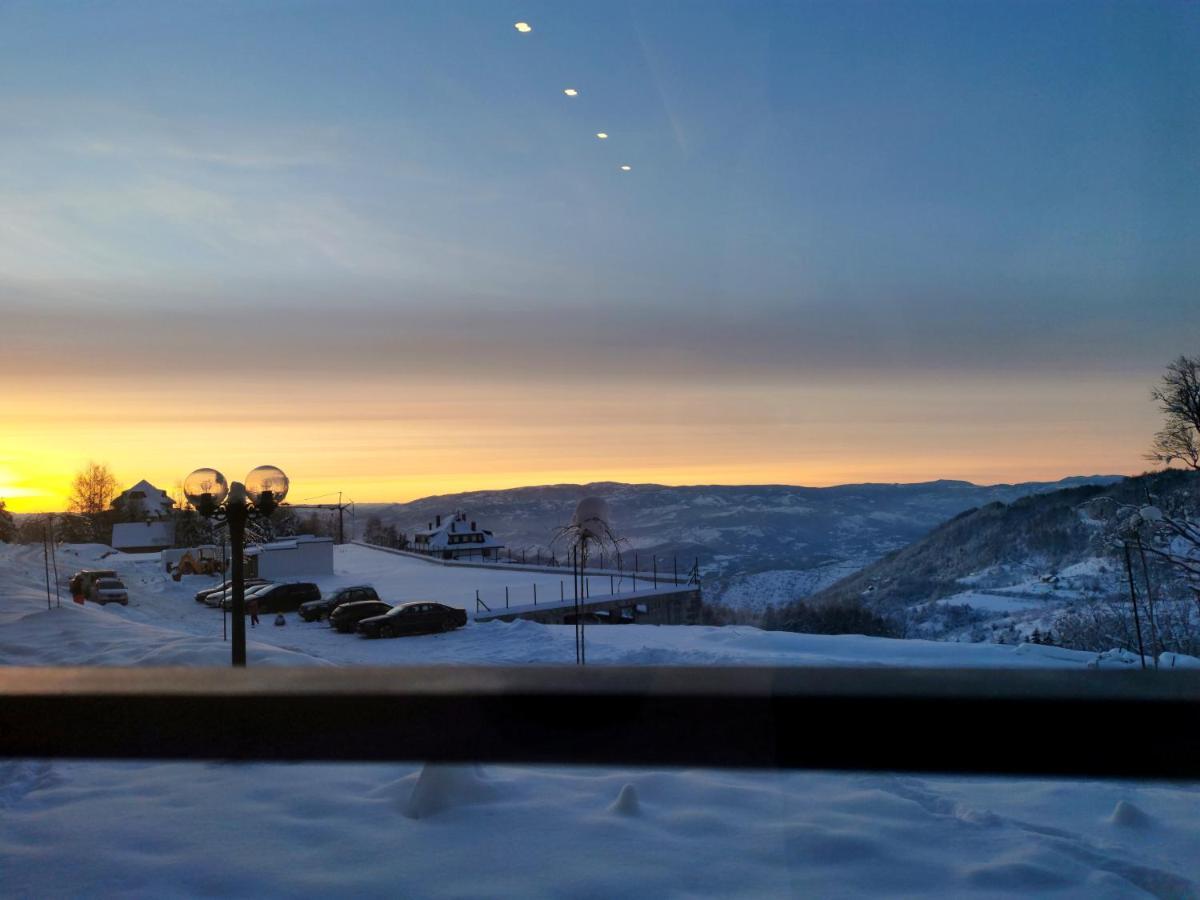 Golden Sky - Milmari Resort & Spa Κοπαόνικ Εξωτερικό φωτογραφία